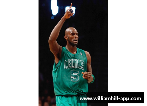 凯尔特人之师：12名球员的辉煌篇章